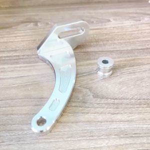Pát bát giữ má đùm CNC sử dụng xuống thắng đùm cho gắp sau đĩa gắp nhôm CNC xe EXCITER 2010 2011 150CC