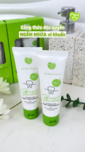 Kem đánh răng thảo dược Natural BéBé Mămmy giúp bảo vệ răng an toàn khi nuốt phải dùng cho bé từ 6th