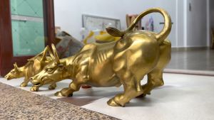 Tượng Trâu Chiến Bằng Đồng Phong Thủy DxRxC: 30x20x20 cm Nặng 2.5kg