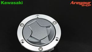 Areyourshop Tutup Tangki Bensin Bahan Bakar untuk Kawasaki Ninja 125 250 250R 250SL Ninja 300 EX ER Z250 Z250SL Z300 51049-5007 51049-5009