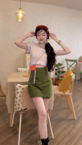 TT34 : ชุดเซ็ทผ้าไทย+เสื้อผ้าร่องยืดเยอะสีขาว (เลื่อนดูขนาดรูปสุดท้าย)