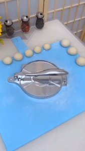 Convenient Cake Press Dumpling Crust Press Burrito Crust Machine Lazy Crust Press
