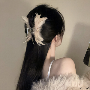 Large Size Water Diamond Feather Hair Clip Shark Clamp Stylish Design Sensation for Back of Head Bun Hair Clip Headwear