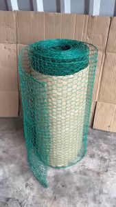 ( Khổ cao 50cm - dài 1m 2m 3m ..vv) Lưới sắt mắt cáo màu Xanh Ô lục giác chất lượng làm chuồng nuôi gà vịt thú cưng