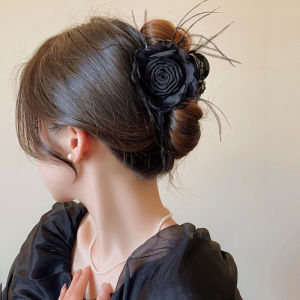 New Chinese Style Floral Feather Hair Clip Womens Back of Head 2025 New High-End Feeling Shark Clamp Hair Accessories