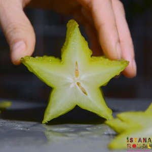 FRESH STARFRUITS IMPORTED FROM MALAYSIA - PACK OF 2 - ISTANA ROYAL FRUITS
