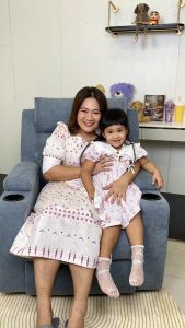 ดีจัง เก้าอี้พักผ่อนขนาดใหญ่ มีที่วางแก้ว รุ่น J-JOLLY ผ้าเชนิลล์ สีฟ้า