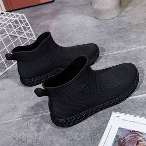 Anti-Slip Durable Rain Shoes for Men and Teenagers
