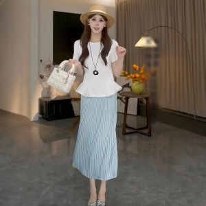 Elegant Stylish Slim Fit T-shirt & Skirt Set
