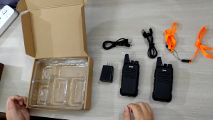 Mini TIDRADl0 M8S Walkie Talkie 400-470MHz Type-C Dual-PTT Portable Two-Way Radio 5W 16Channer Radio Waterproof Walkie Talkie