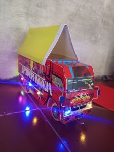 truk oleng full variasi lampu terpal spiderman