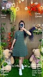 Dress Pendek Wanita Jumbo Dorami detail keterangan ada digambar import kualitas import 300gram