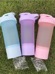 500ml Double Layer ผงโปรตีน Shaker ถ้วยแบบพกพาแฟชั่น Milkshake ถ้วยขนาดมือถือปรับแต่งขวดน้ํา