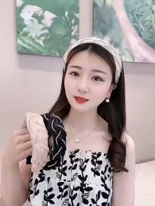 Băng đô cài tóc thắt rết đính đá kim sa phồng sang chảnh đi tiệc