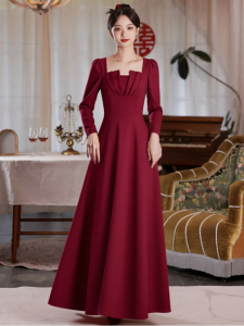 French Wedding Dress Red Long Sleeve Bride Simple High Waist A-Line Skirt Suitable for Party Banquet Engagement Winter Wear