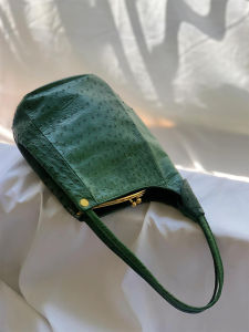 Green Leather Lightweight Handbag Womens Commuter Bag Underarm Single Shoulder Bag Casual Simple Style Soft Handle Bucket Bag