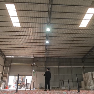 เปเปอร์ชู๊ต เครื่องยิงกระดาษไฟฟ้า พลุกระดาษ Paper Shooter ชาร์จไฟได้ พร้อมรีโมท รุ่นใหม่ส่งจากไทย