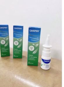 Xịt xoang mũi Sanorin 01%  dung tích 10ml  hàng Nga được chiết xuất từ tinh dầu bạc hà và bạch đàn giúp thông thống thoáng mũi mockba