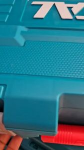 Combo Set TOTAL รุ่น TCKLI20271ชุดสว่านไร้สาย+บ็อกแบตไร้สาย 20 V พร้อมอุปกรณ์ครบชุด+แบตเตอรี่ 2 แอมป์ 2 ก้อน+แท่นชาร์จ Brushless Moter