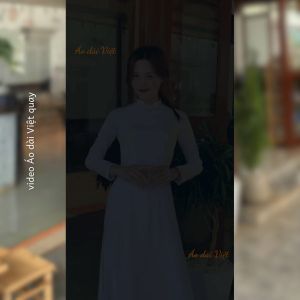 Áo dài trắng cổ vuông hở học sinh nữ đi học cấp 3 truyền thống chụp hình kỷ yếu may sẵn lụa habutai cao cấp