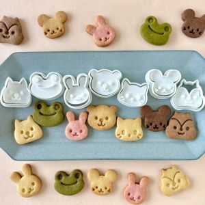 Cute Cartoon Animal Biscuit Kids Day Parent-Child Small Bear Rabbit Frog Dog Snacks Baking Tools Cookie Cutters Kitchen Gadgets