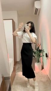 Chân Váy Dáng A Sẻ Sau Chất Vải Tuyết Mưa Cao Cấp Dày Mịn Không Nhăn HT099