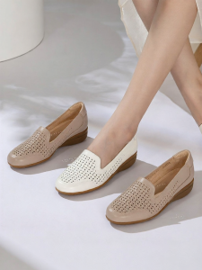 Lace Breathable Platform Single Shoes For Middle-aged and Elderly Women