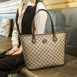 Trendy Large Capacity Leather Tote Bag Womens Single Shoulder Bag Handbag Fashionable Versatile High-End Feel Young Leisure