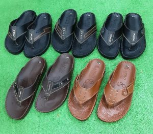 dép xỏ ngón nam chỉ may full đế siêu bền chất liệu mềm mang êm chân. size từ 39-43.