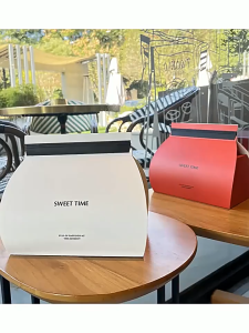 5PCS | Royal Swiss Delight Packaging Box – Elegant Mousse & Mille-Feuille Pastry Holder