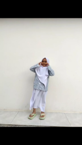 Setelan Dres Haruka Anak Perempuan Motif Kotak Free Cocok Untuk Pengajian Sehari Hari