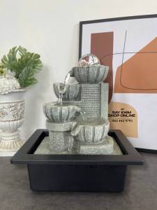 ชุดน้ำพูดเคาน์เตอร์สไตล์มินิมอลน้ำไหล 4 ชั้น ชุดประกอบ: พืช น้ำพูด โต๊ะตั้ง