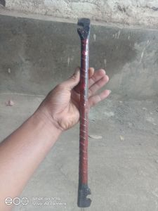 pleser besi beton ukuran 10-12 warna merah garapan mesin