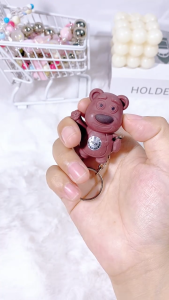 ลิปแมตต์คีย์โฮลด์รูปหมี 🐻 ลิปสติกเนื้อแมตต์แบบพกพา สีติดทน เนื้อนุ่มไม่แห้ง