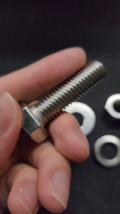 สกรู น็อต แหวนสปริง แหวนอีแปะ SUS304 ขนาด M6-M20 (จำหน่ายเป็นชุด)