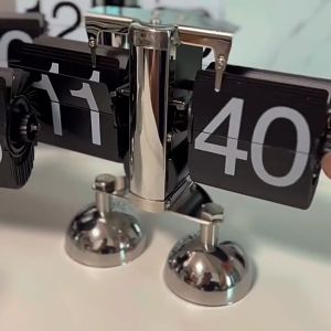 Jam Meja Retro Flip Clock Table Desk Vintage Klasik Stainless Pajangan Hiasan Kamar