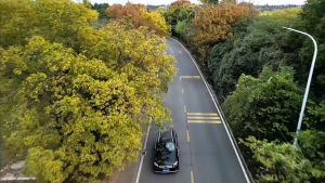 Car Jump Starter Emergency Power Bank Air pump Digital Electronic Compressor Jump starter Portable