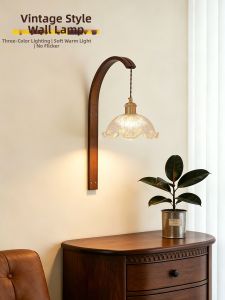 SHIGUANGSUIDAO | Vintage French Style Petal Shaped Wooden Wall Light