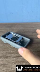 Tay Mở Cửa Bên Trong Xe Ô tô KIA 4 Chỗ