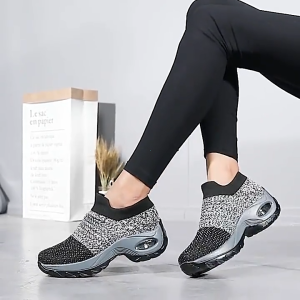 Women Fashion Trending Sock Shoes Lightweight Breathable Thick Sole Casual Black Rubber Shoes For Women Size 35 To 40