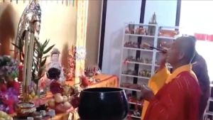 已开光发财保平安挂件 桃木朱砂葫芦挂件化解门对门中国结五帝钱挂件人财两旺身体健康 Peach Wood Cinnabar Gourd Pendant Dissolve Door-to-door Chinese Knot Five Emperors Money Pendant People and Money Are Healthy