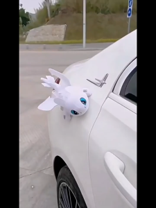 BEIBEICar Accessory Toothless Little Dragon Doll Helmet Car Motorcycle Roof Sunroof Decorative Dragon Toothless Night Fury รถตกแต่งภายในเครื่องประดับตุ๊กตา TH