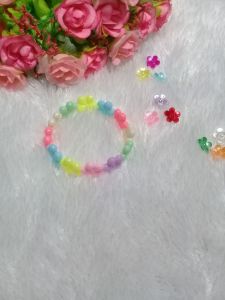 Gelang anak perempuan