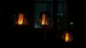 Solar outdoor waterproof garden light flame light home garden villa ground lawn light decorative light
