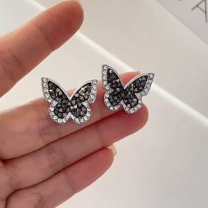 Anting Kupu Kupu Butterfly Korean Style Model Tusuk Tindik Fashion Stud Earrings Aksesoris HS E47