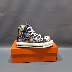 SEPATU CNVRS 70S HIGH X KAWS COMPANION JILID 2 HITAM PUTIH MOTIF KARAKTER 36-43