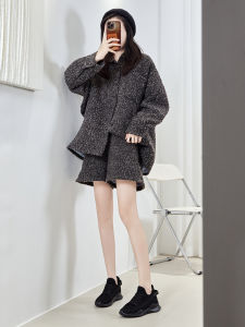 รองเท้ากันลื่นสำหรับครัว สีดำเต็มตัว รองเท้าทำงาน รองเท้าส้นกลาง รองเท้าผู้หญิง ทรงหัวมน พื้นยาง รองเท้าสวมสบาย