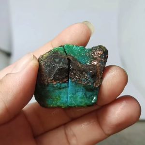 Natural Batu Bacan Doko Super Kristal Bodyglass Dikirim Sesuai Foto Variasi dan Video Kode D167