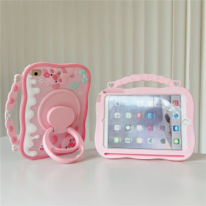 Cho Apple iPad 10th 9th 8th 7th 10.9 "10.2" 5th 6th Air Pro 5th 4th 3rd 9.7 "10.9" 10.5 "11.0" mini 1 2 3 4 5 6th Gen 7.9 "8.3" 2020 2021 2022 trẻ em máy tính bảng tay cầm Silicone đứng dễ thương chú heo màu hồng hoạt hình trường hợp với vai rãnh để bút