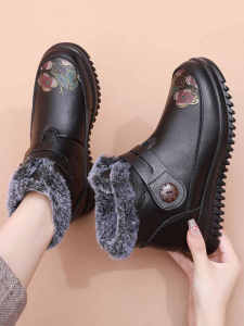 SHIPAILUO | Thickened Soft Bottom Leather Shoes Warm Cotton Slippers For Mom Winter Anti-Slip Boots Comfortable For Middle-Aged And Elderly